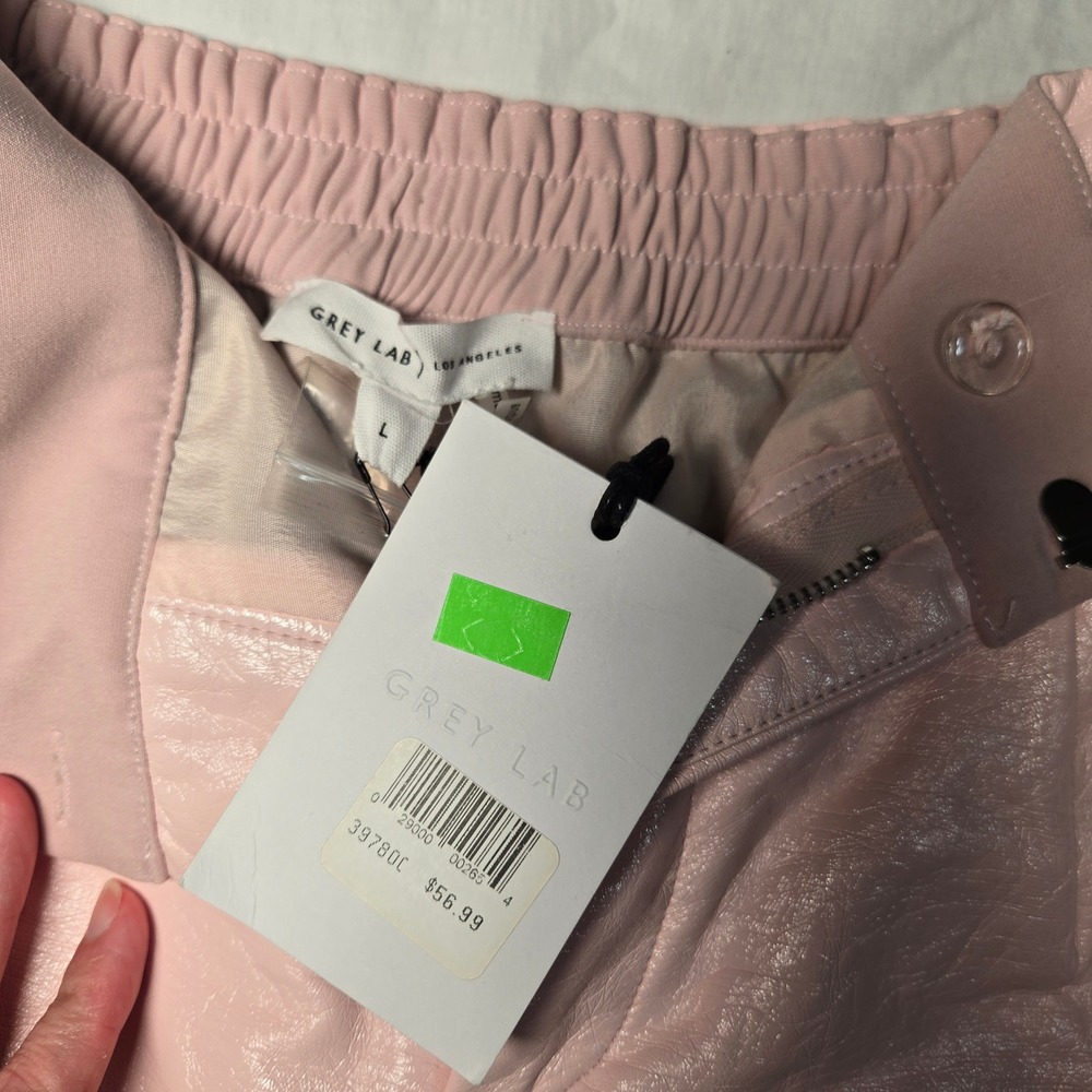 Grey Lab Shiny PU Shorts Light Pink Faux Leather High Waisted JJ1125P Size L NEW - Picture 7 of 10